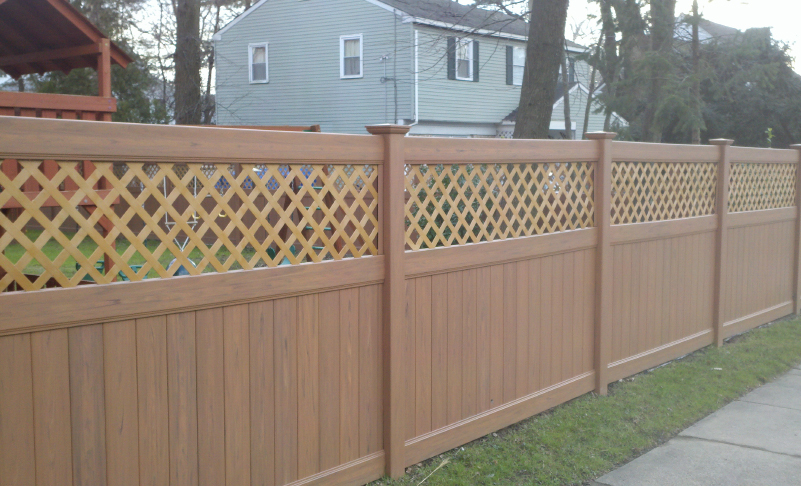 pvc vinyl fence woodgrain with lattice ardmore pa 19003